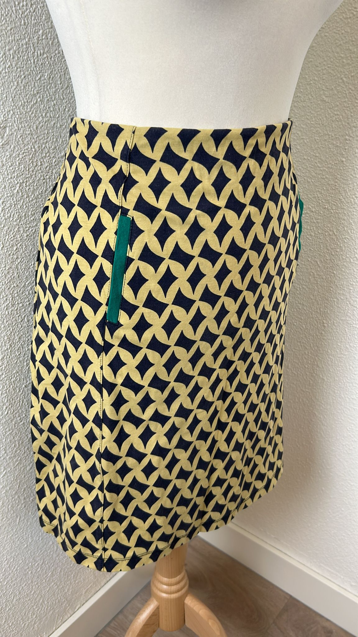 Vila Joy - maat XL - retro rok