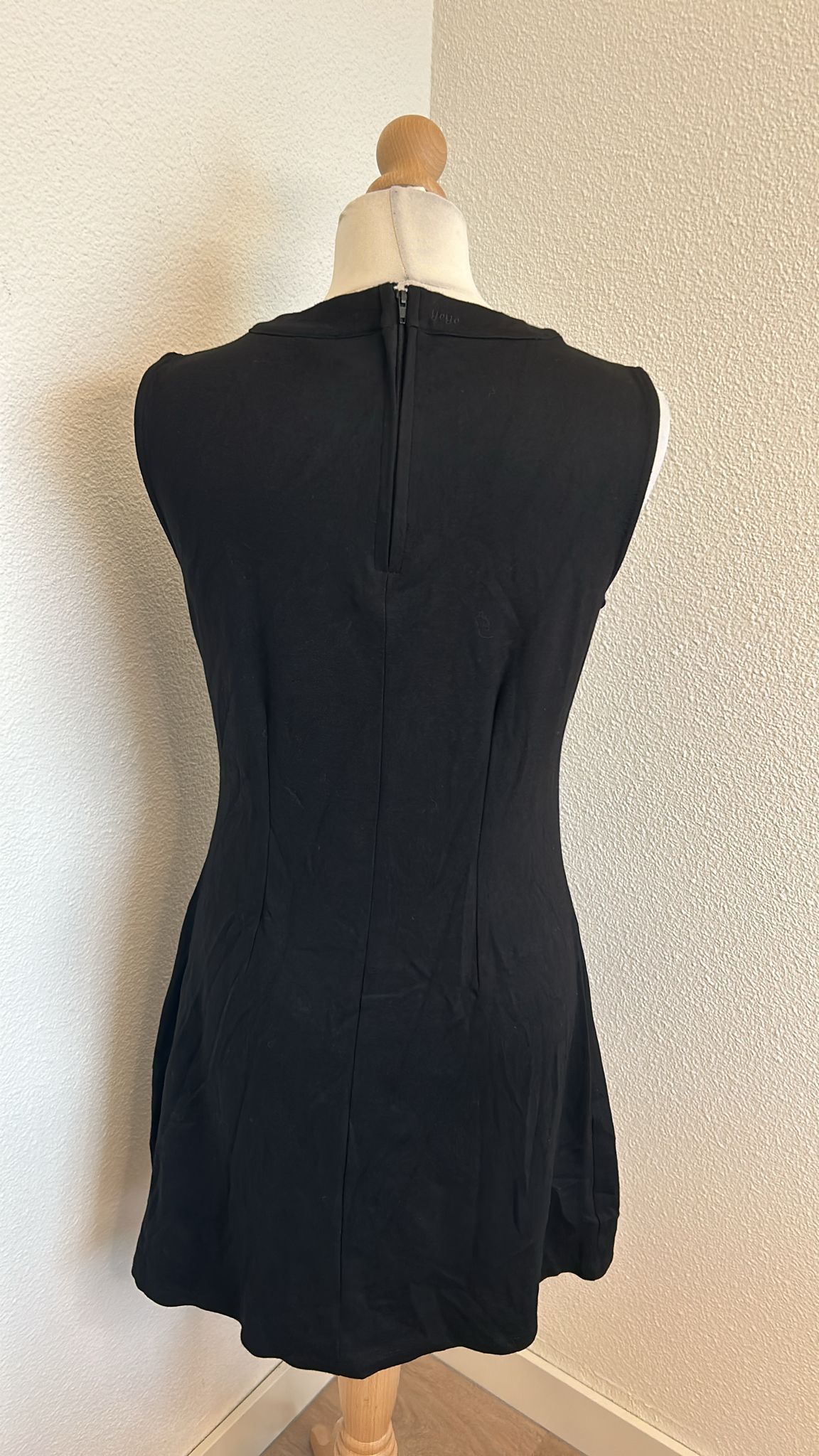 Mademoiselle Yeye - maat L - retro jurk