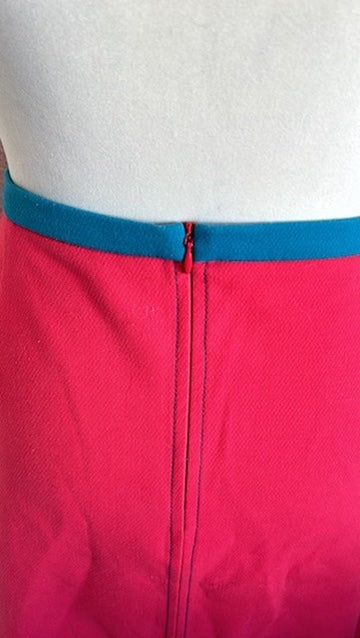 Lucy has a secret - maat XL - rok
