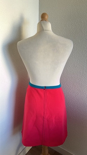 Lucy has a secret - maat XL - rok