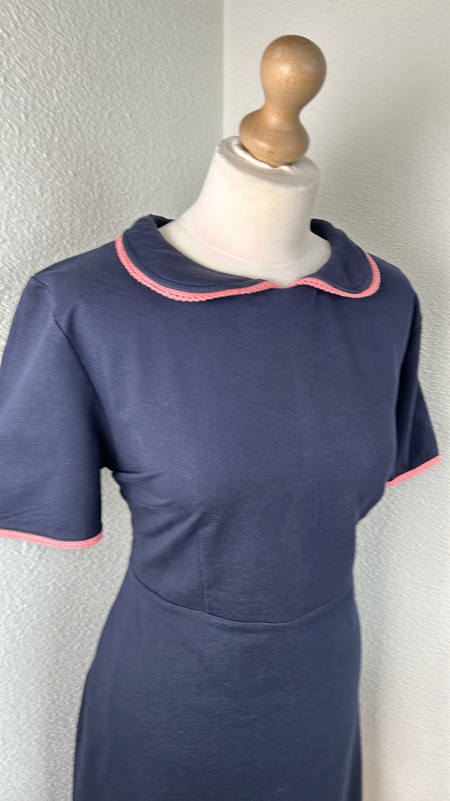 Mademoiselle Yeye - maat XXL - retro jurk