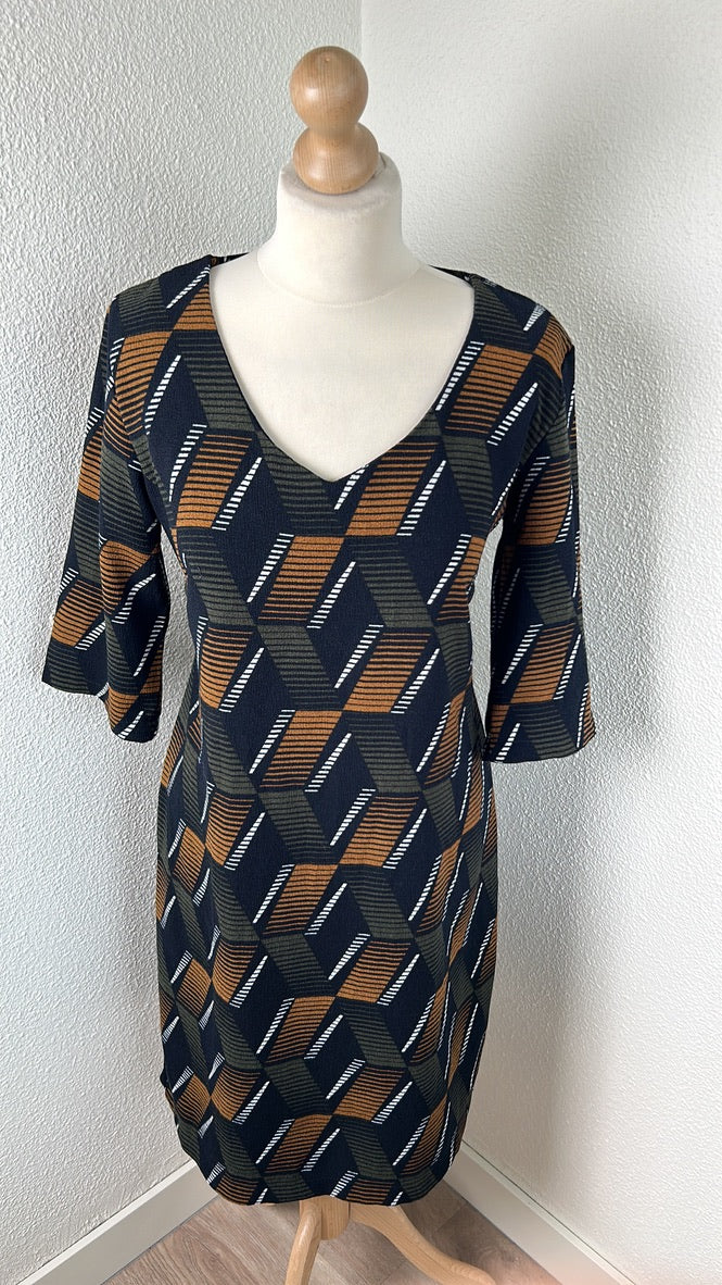 Vila Joy - maat L - classy jurk
