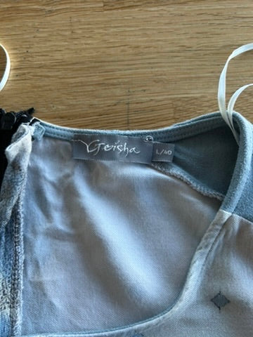 Geisha - maat 40 L - zigzag jurkje