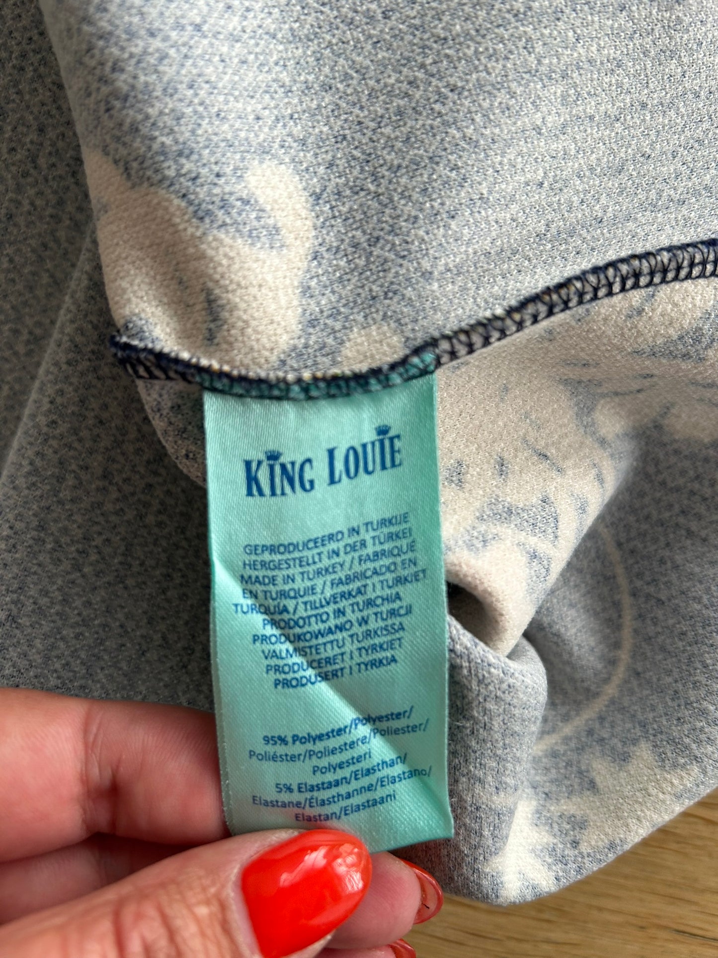King Louie - maat XL - blauwe bleomen jurk