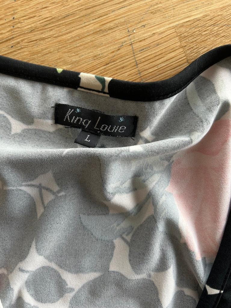 King Louie - maat L - rozen jurk