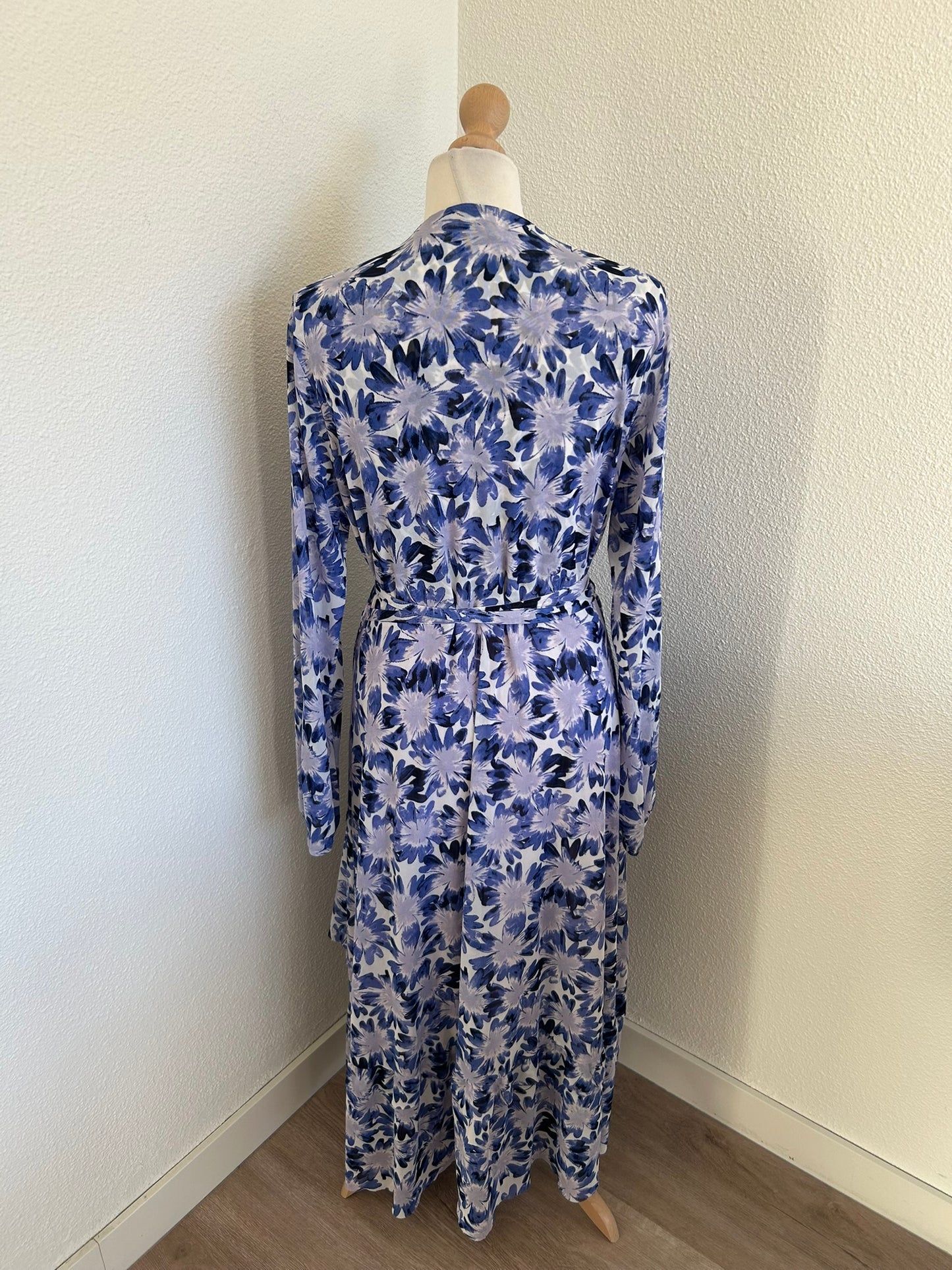 Fabienne Chapot - maat XL - Natasje Frill dress