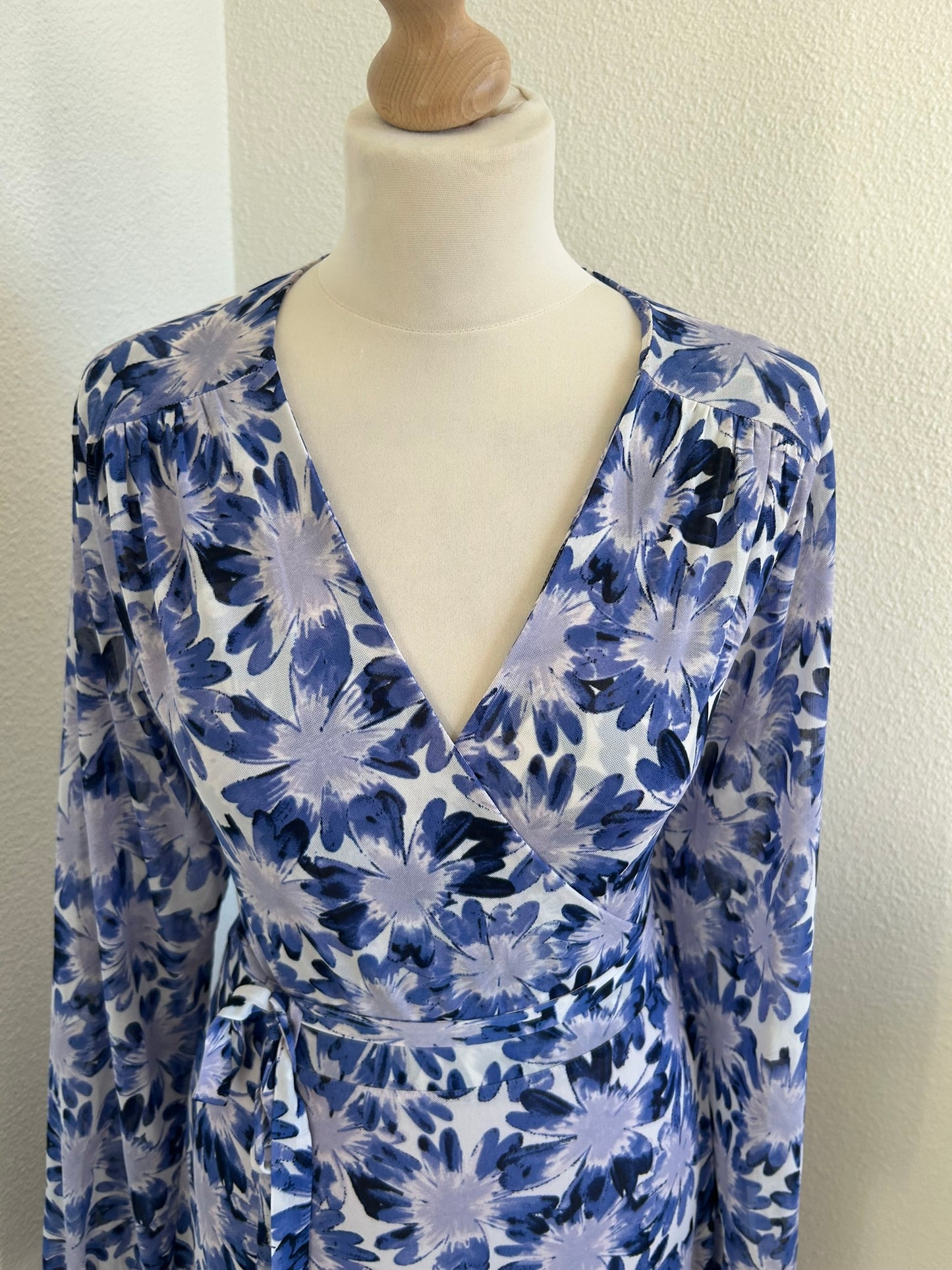 Fabienne Chapot - maat XL - Natasje Frill dress