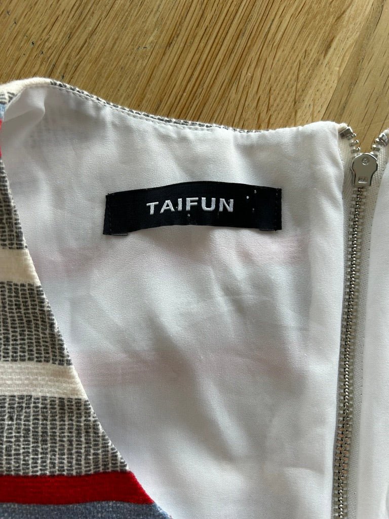 Taifun - maat 40 - jurk