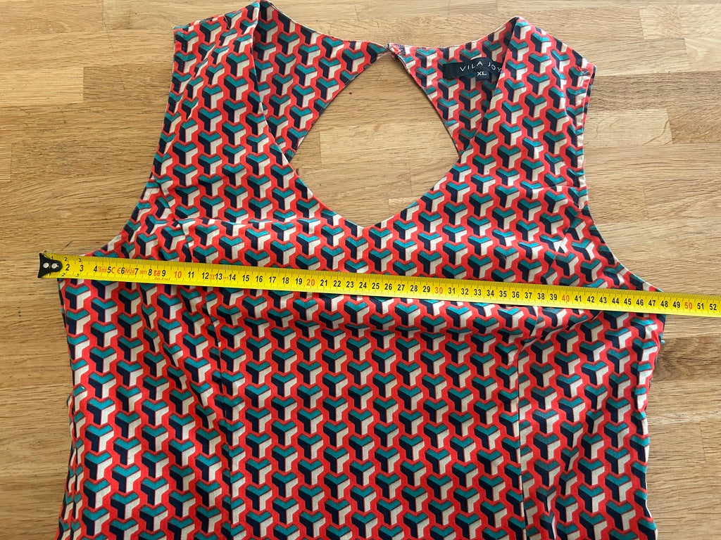 Vila Joy - maat XL - classy jurk