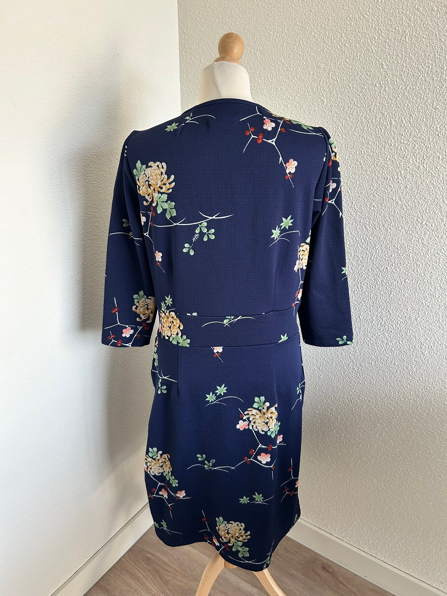King Louie - maat L - tulip cross dress