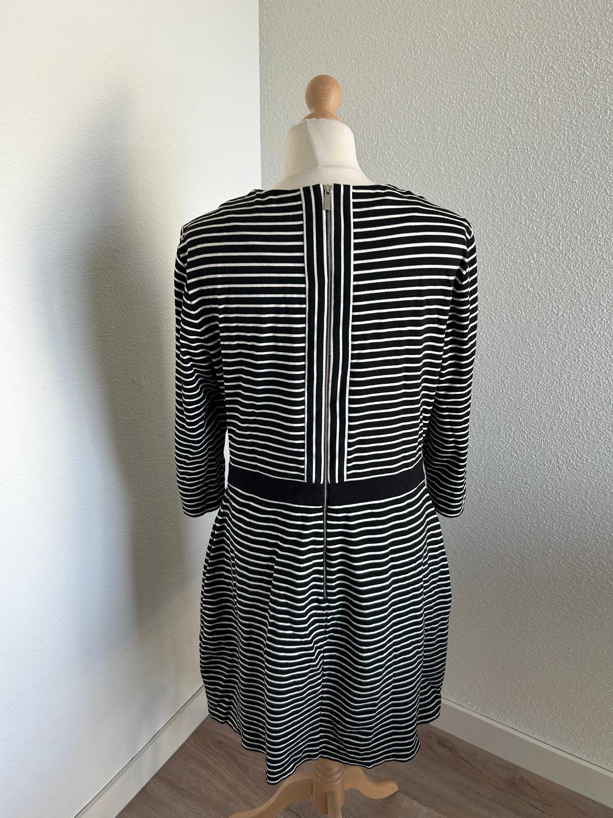 Karen Millen - maat 44 - jurk