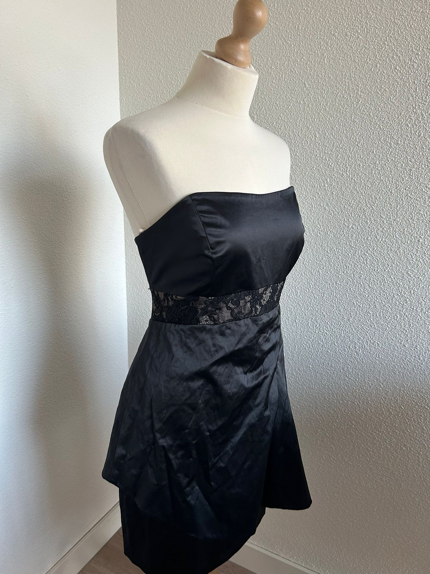 Karen Millen - maat 44 - strapless jurk