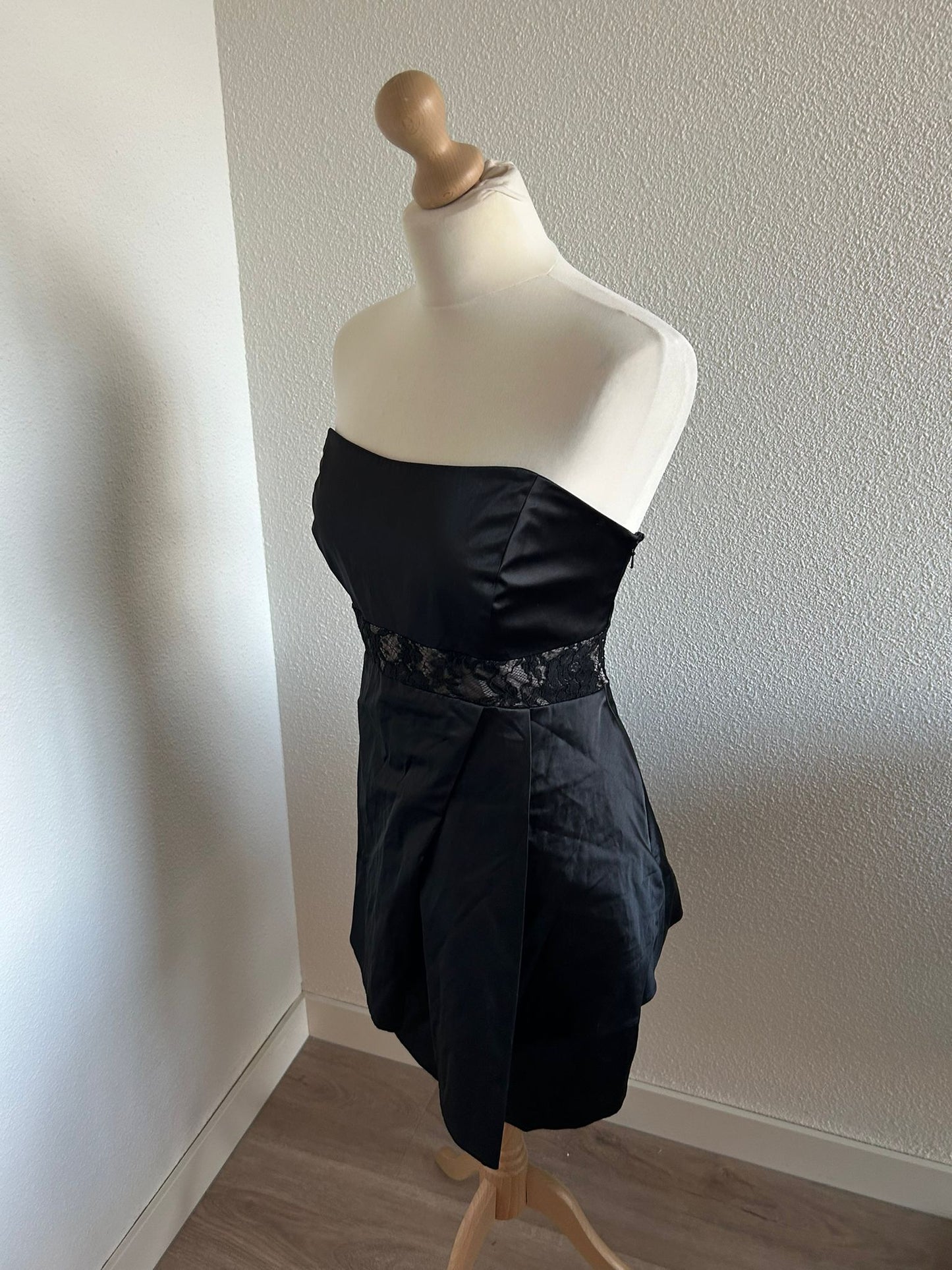 Karen Millen - maat 44 - strapless jurk