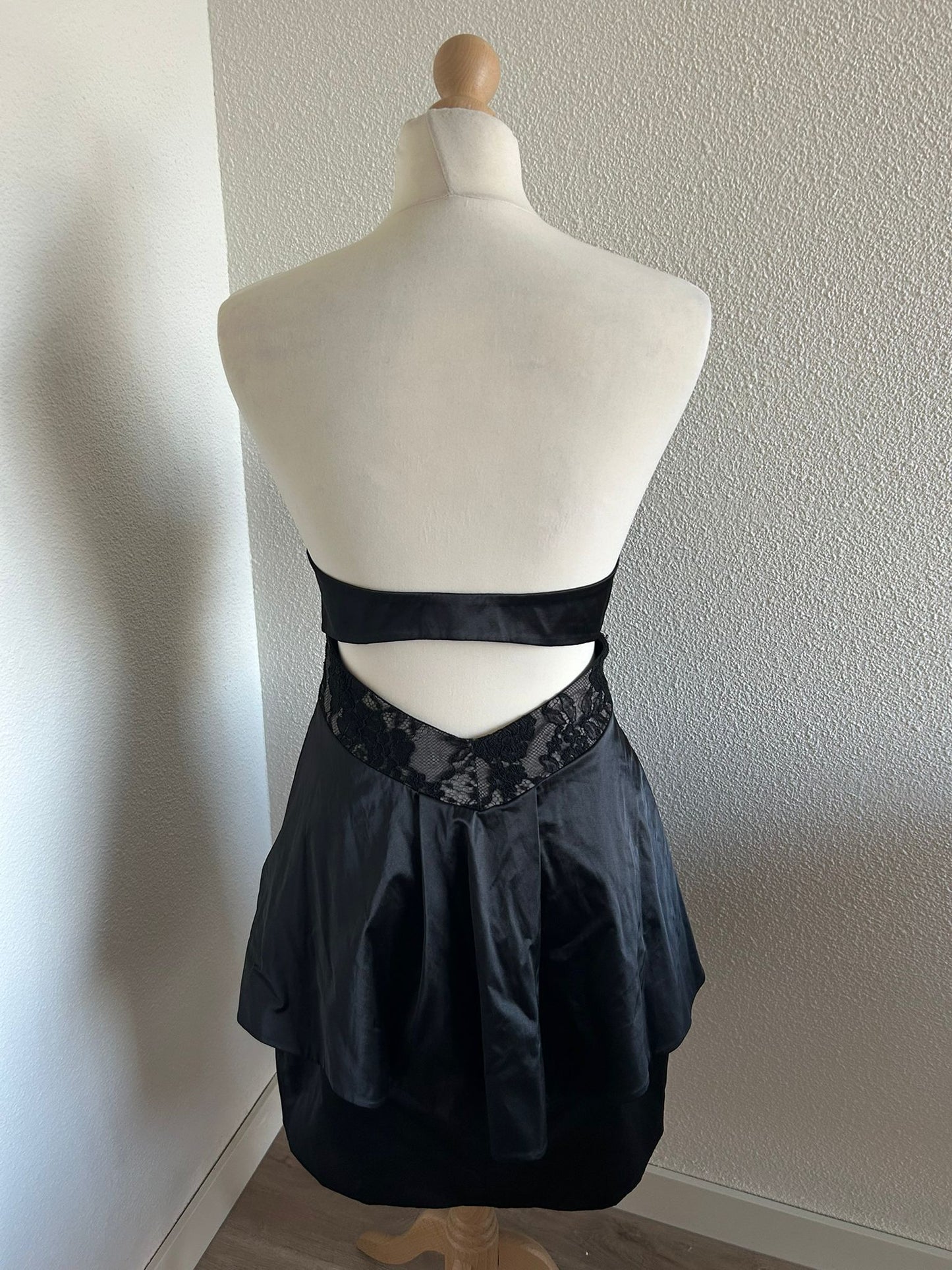 Karen Millen - maat 44 - strapless jurk
