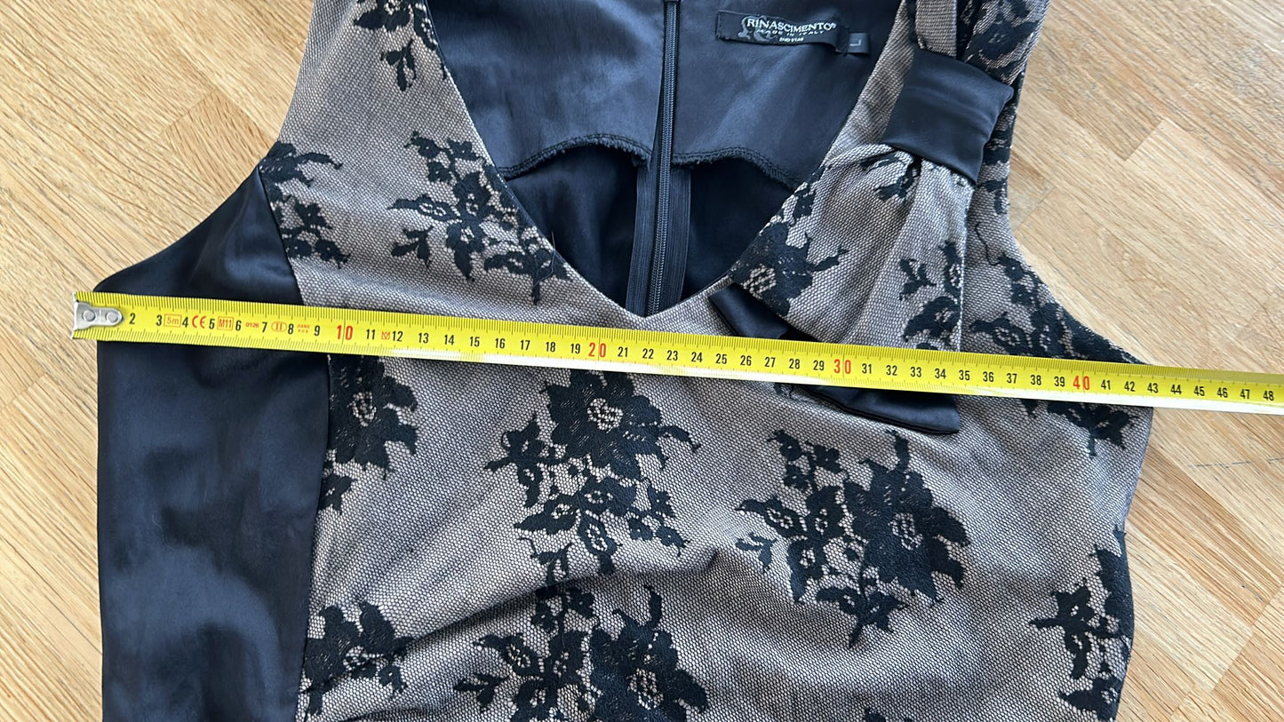 Rinascimento - maat L - classy jurk