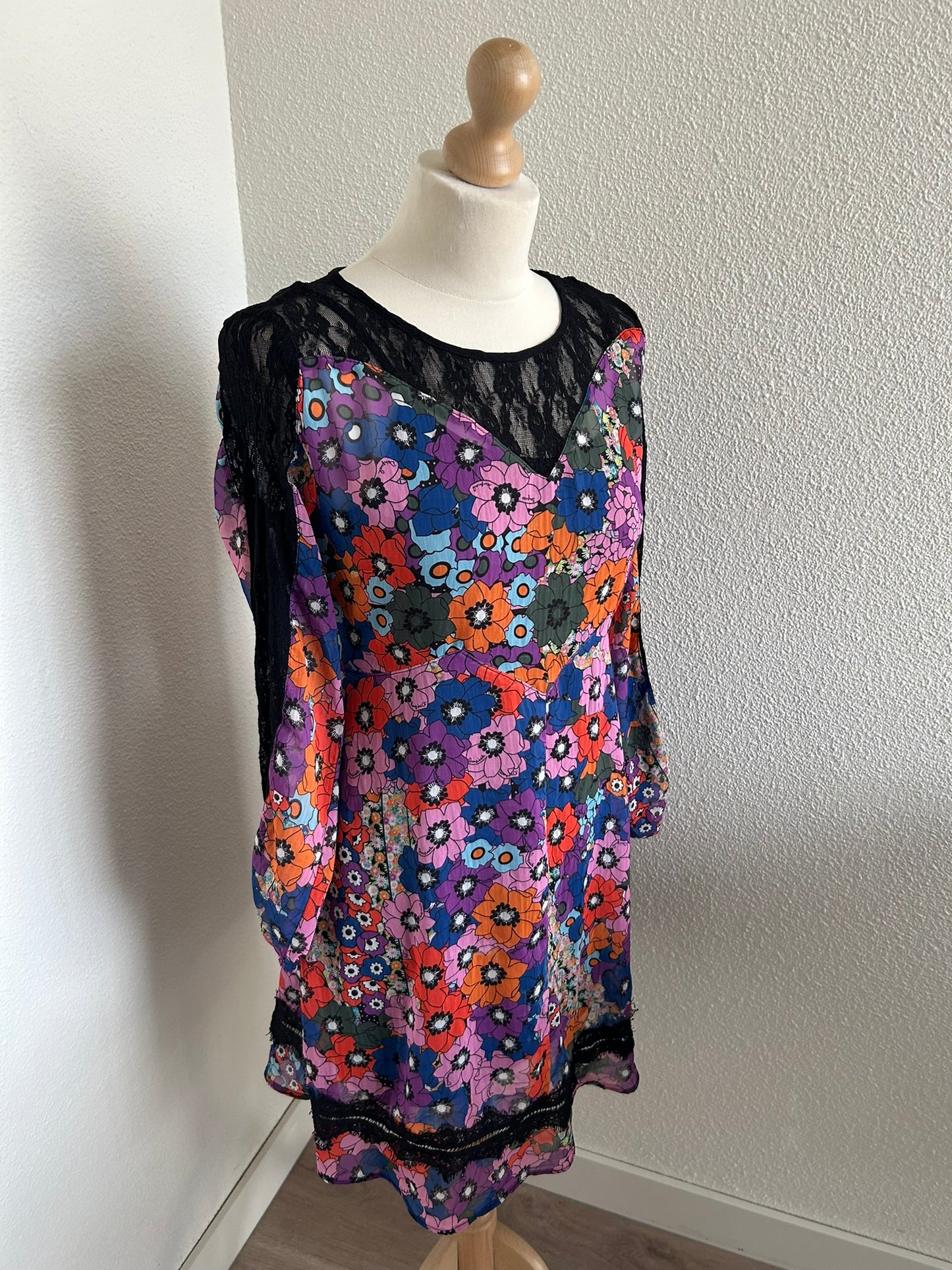 Desigual - maat 40 - jurkje