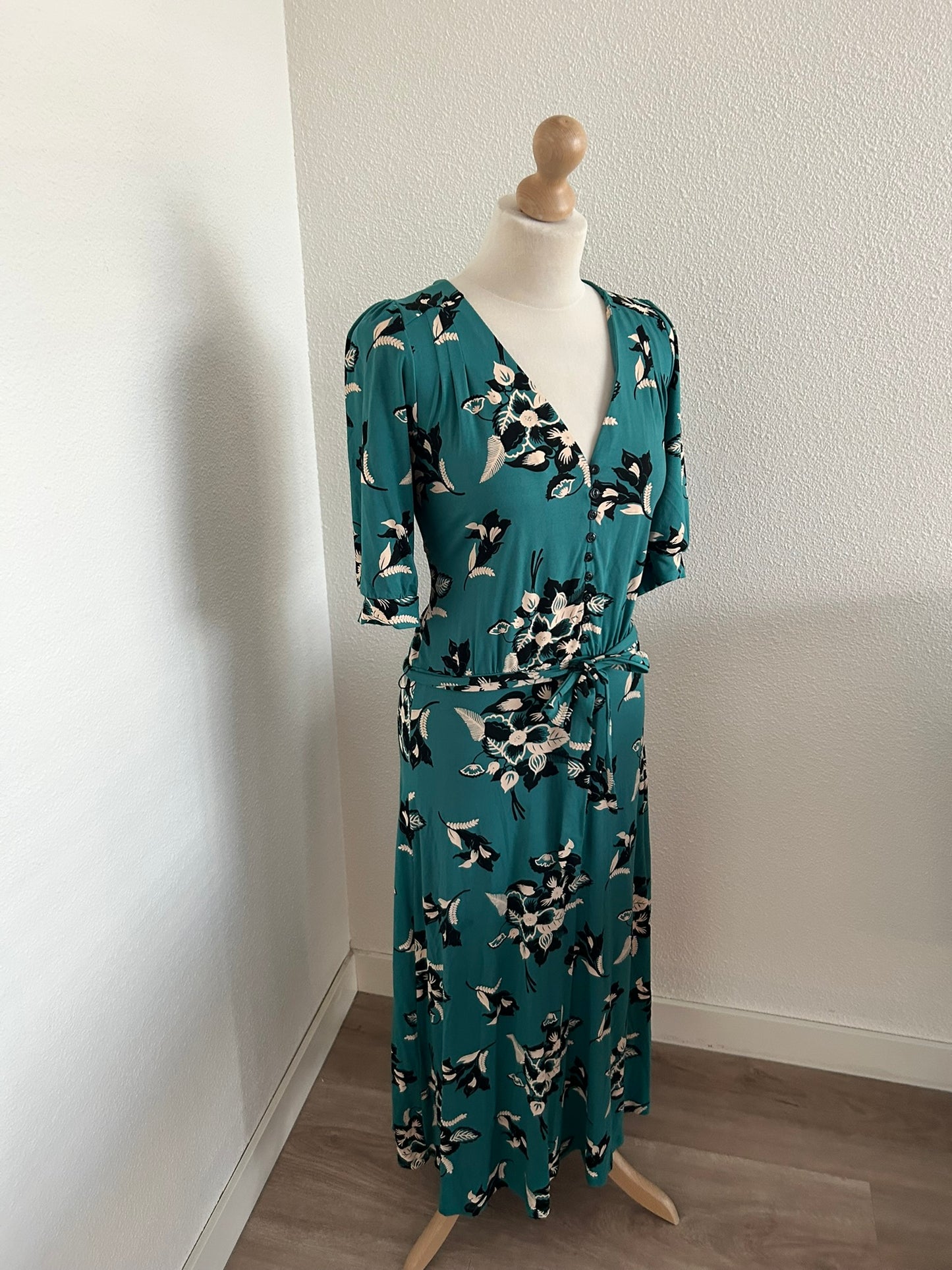 King Louie - maat L - Erin caroza dress