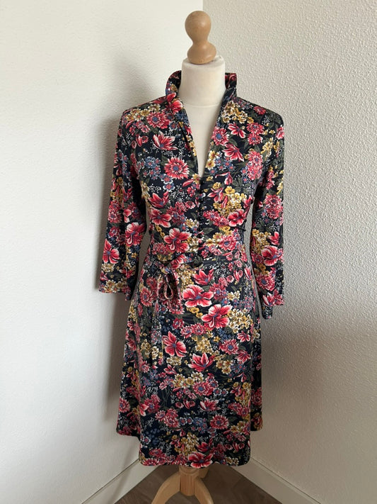 King Louie - maat L - emmy dress