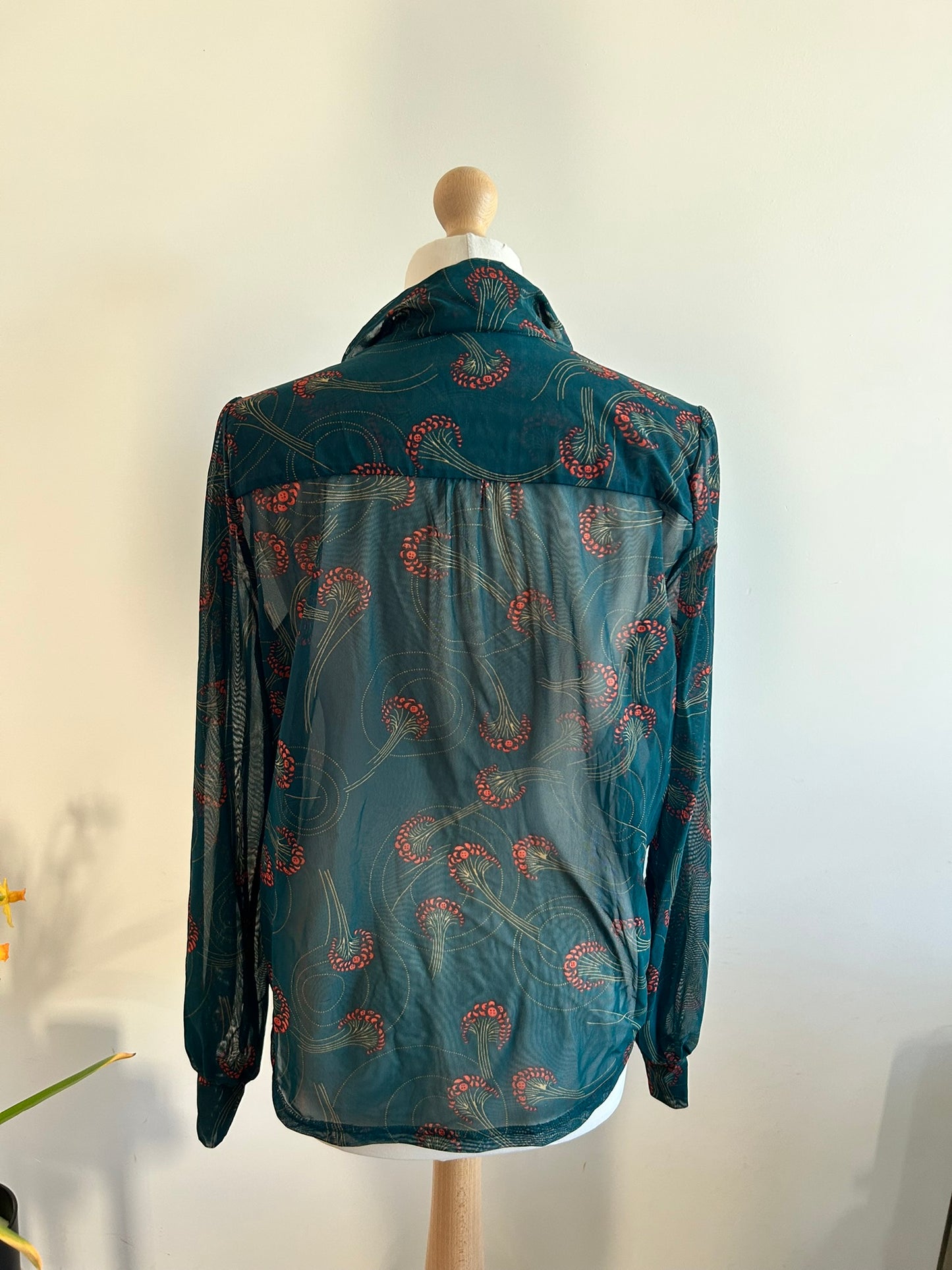 King Louie - maat L - blouse